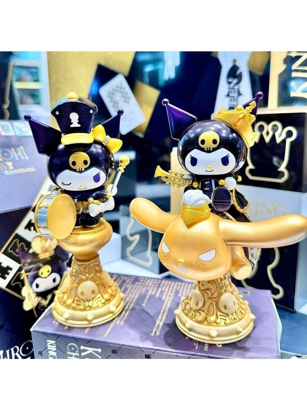 Kuromi Chess Set with Black and Gold Pieces #2742 - Picture 11 of 12